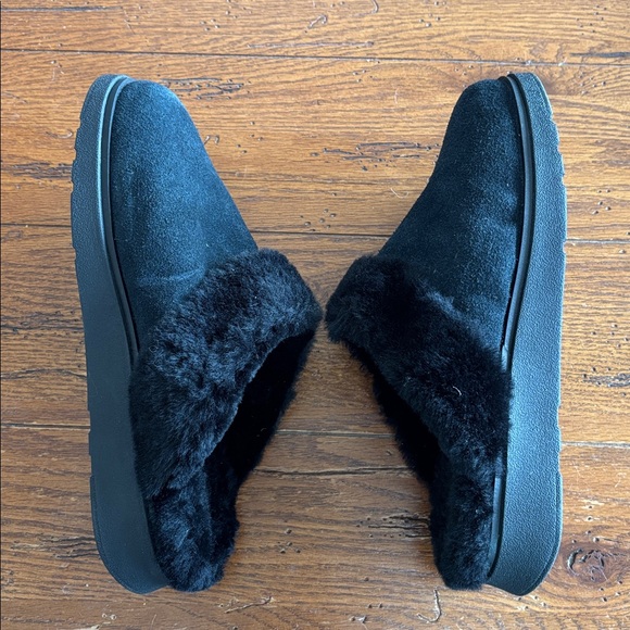 FitFlop Gen-FF Slipper Shoes Women’s Cozy Black Suede Shearling Lined Size 10 - Picture 10 of 12